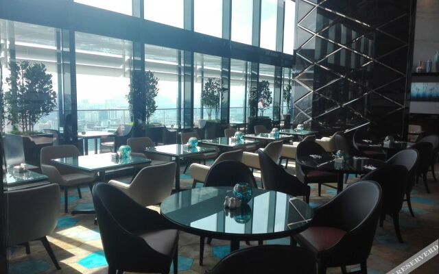 KLCC Platinum Suites by Condotel