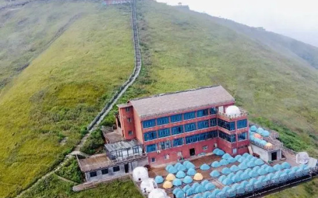 Wugongshan Jinding Hefeng Chinese Inn