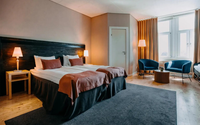 Sunlight Hotel Conference and Spa