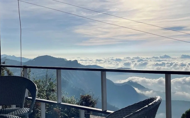 Mount Olympus Lounge