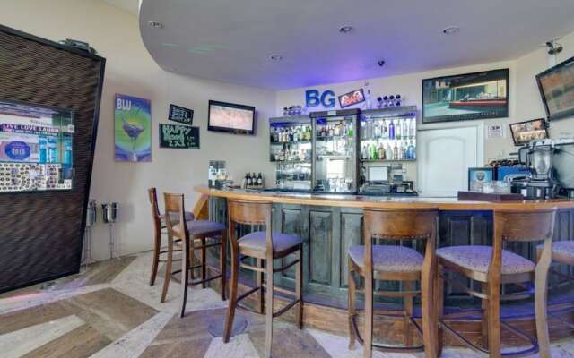 Castle Beach Club Apartments