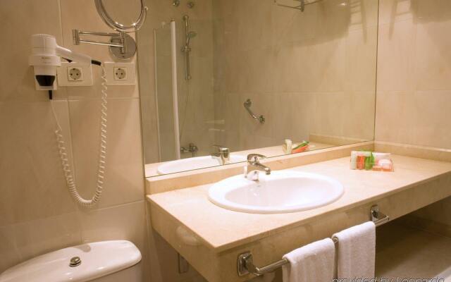 Puerta Santander Hotel