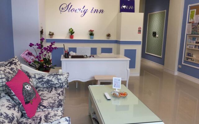 Slowly Inn