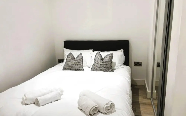 Cozy Studio in Solihull - NEC or Airport