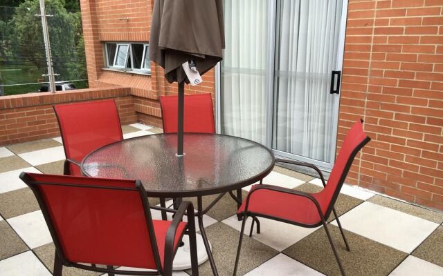 Hotel Plaza Suites