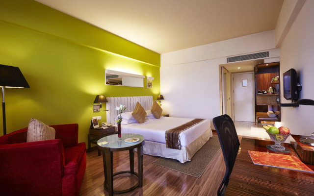 Vivanta Vijayawada, MG Road
