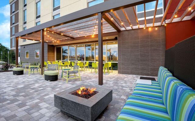Home2 Suites by Hilton Lakewood Ranch