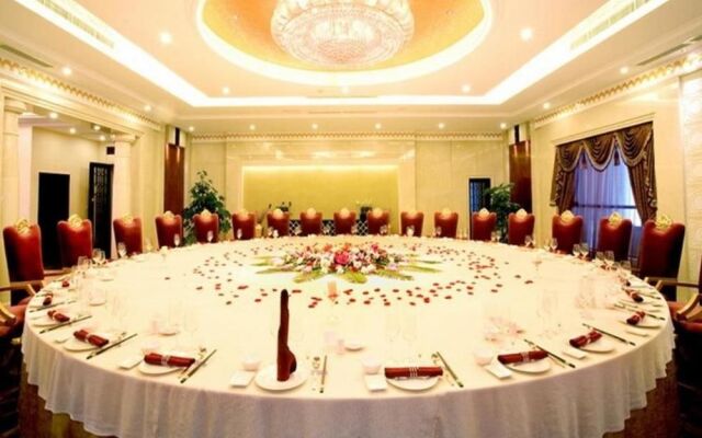 Jinhe Hotel
