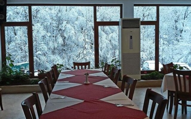 Velena Hotel
