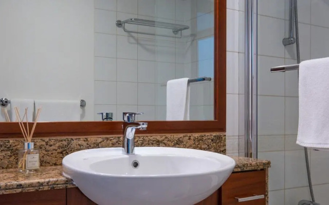 Marina View Towers by LUX Holiday Home