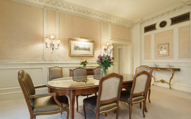 Grand  Wien