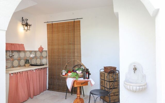 Trulli&Dimore-Corte degli Aranci
