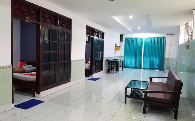 OYO 3244 Grand Chandra Hotel