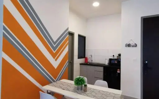 Traders Garden 1BR Pool View with Hi-Speed Internet+Netflix – Guest Rooms – Kajang