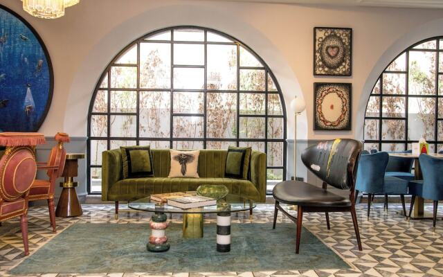Ambiance Boutique Art Hotel Lahore