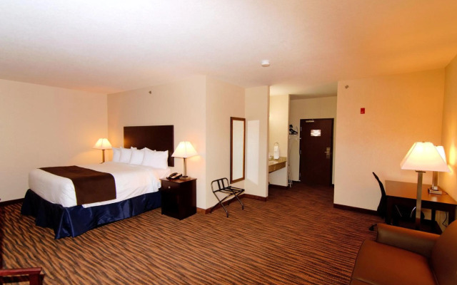 Cobblestone Inn & Suites - Denison - Oak Ridge