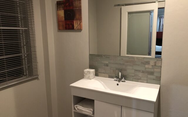 314 on Clark Guest House