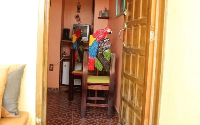 Cancun Guest House 1