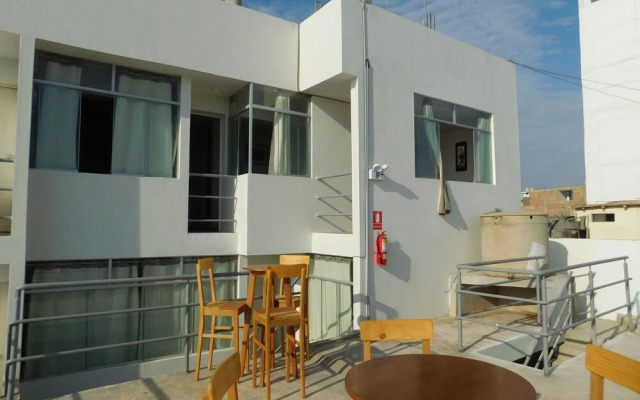 Nuna Chak Hostel & Café