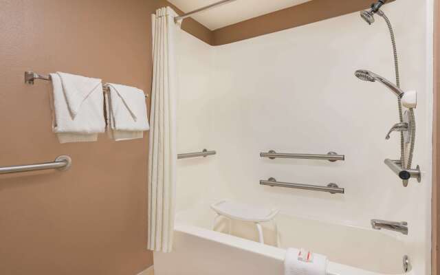 Super 8 by Wyndham Bryant Little Rock Area