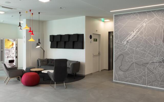 Holiday Inn Express Geneva Airport by IHG