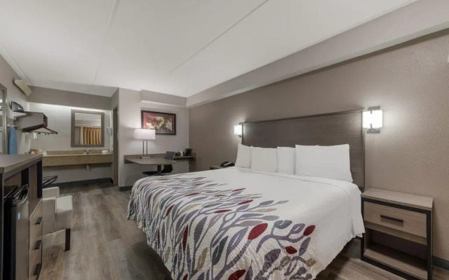 Red Roof Inn Hickory