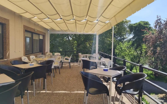 Pension Parrilla Casa Vicente