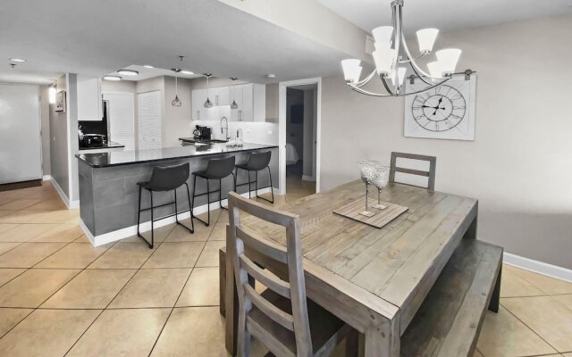 Mainsail Condominiums