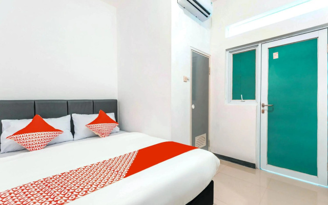Hotel O J&b Room Utan Kayu – Guest Rooms – Jakarta