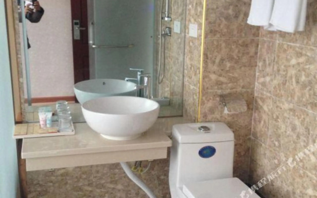 Xindongshan Business Hotel