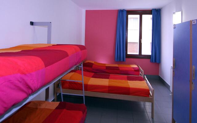 Albergue Trinkete Etxea - Hostel