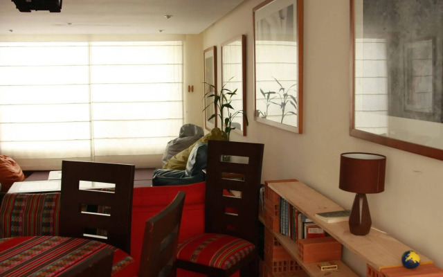 FroGuestHouse