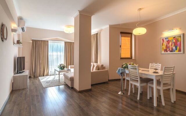 La Mer Residence Beach Apartment