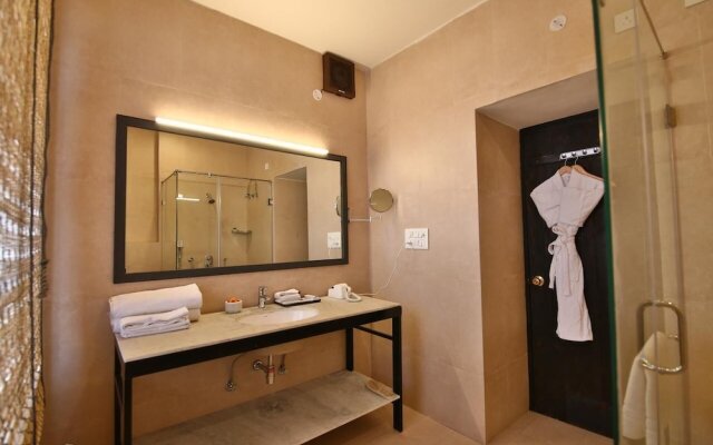 Villa 243