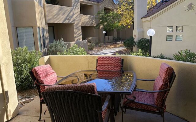 Home Suite Home 3 BR by Casago