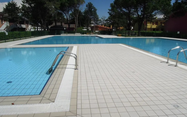 Functional Flat in a Fantastic Residence With Pool