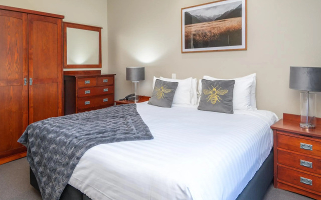 Portside Hotel