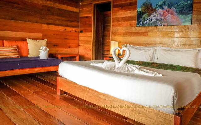 Ten Moons Lipe Resort