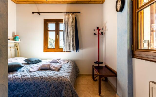 Stemnitsa Stone Residence - Comfy Mountain Getaway