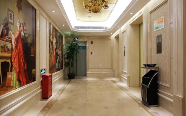 Vienna Hotel Shenzhen International