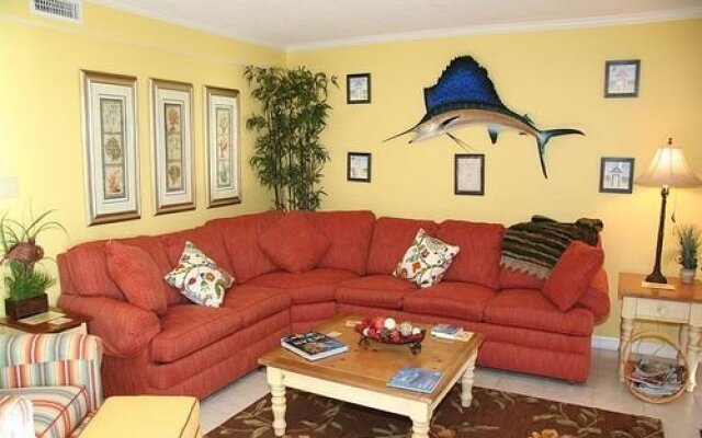 Harbour Island 39F by RedAwning