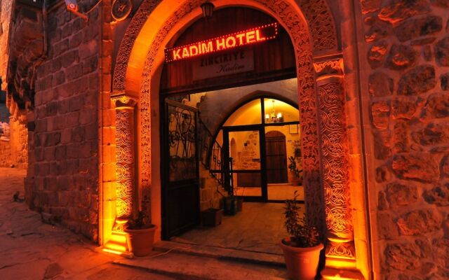 Kadim Otel