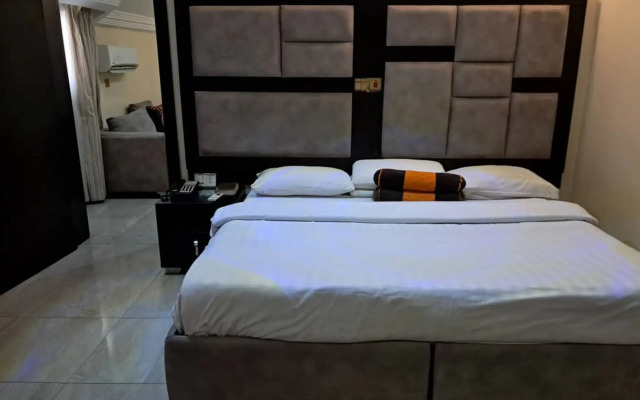 Rockview Hotel Festac