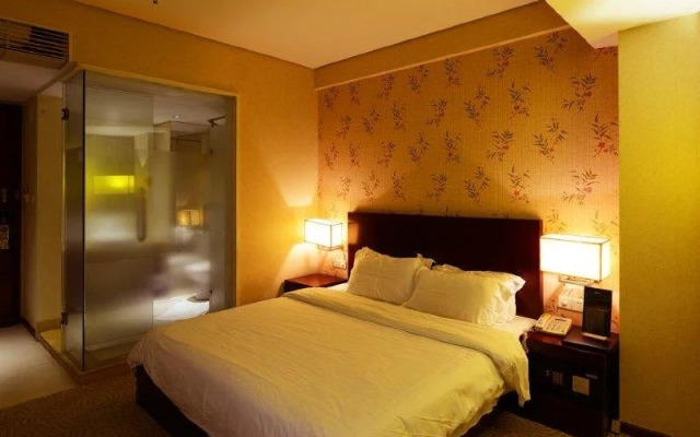 Yoland Hotel