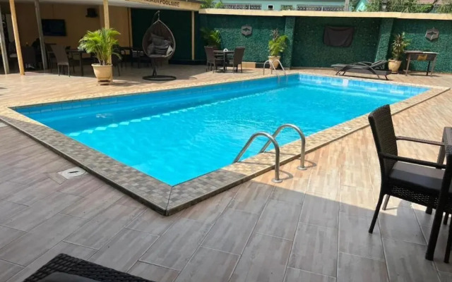 Presken Shonibare Estate