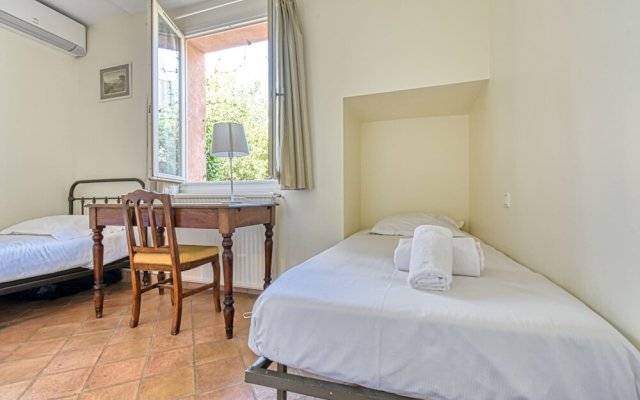 Beautiful Air-conditioned House 5 Minutes From the Croisette and Beaches