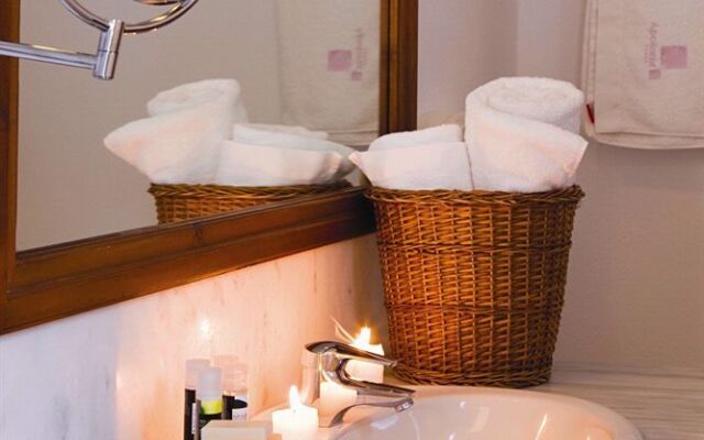 Apollonia Hotel and Resort
