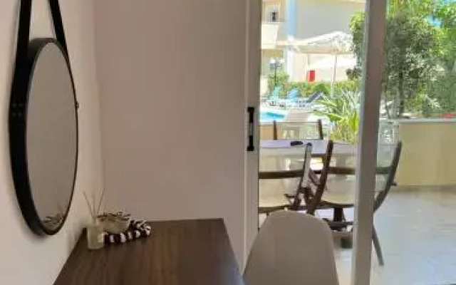 Theo Studios