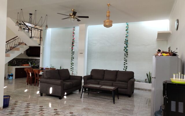 ZG Homestay Solo