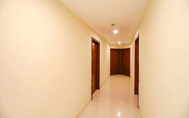 Fabhotel Divine Casa